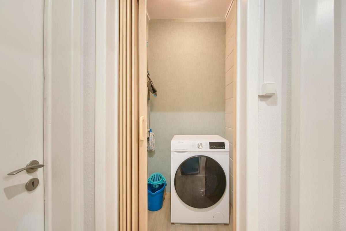Marques De Pombal - Curated In Apartment Lisbon